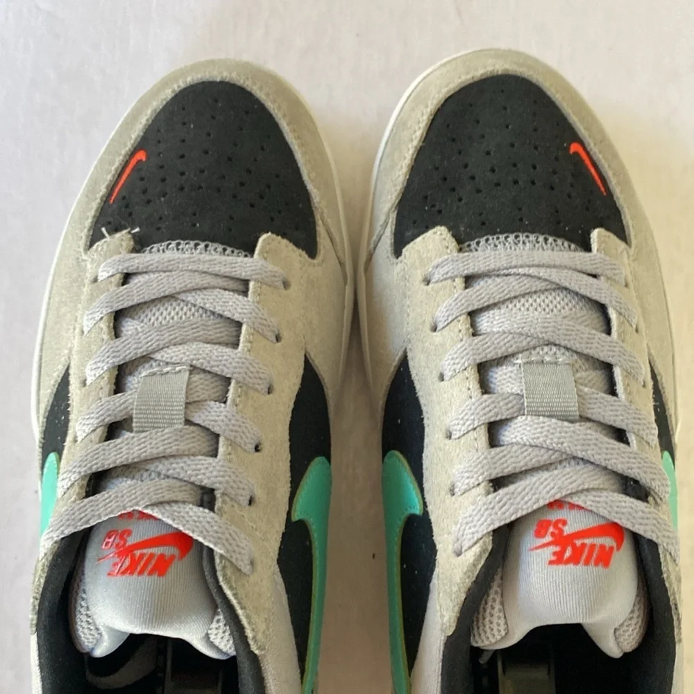 Nike SB Force 58 in Wolf Grey / Black Colorway Size 8 Men’s